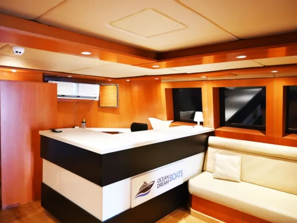 143ft yacht – cruising view